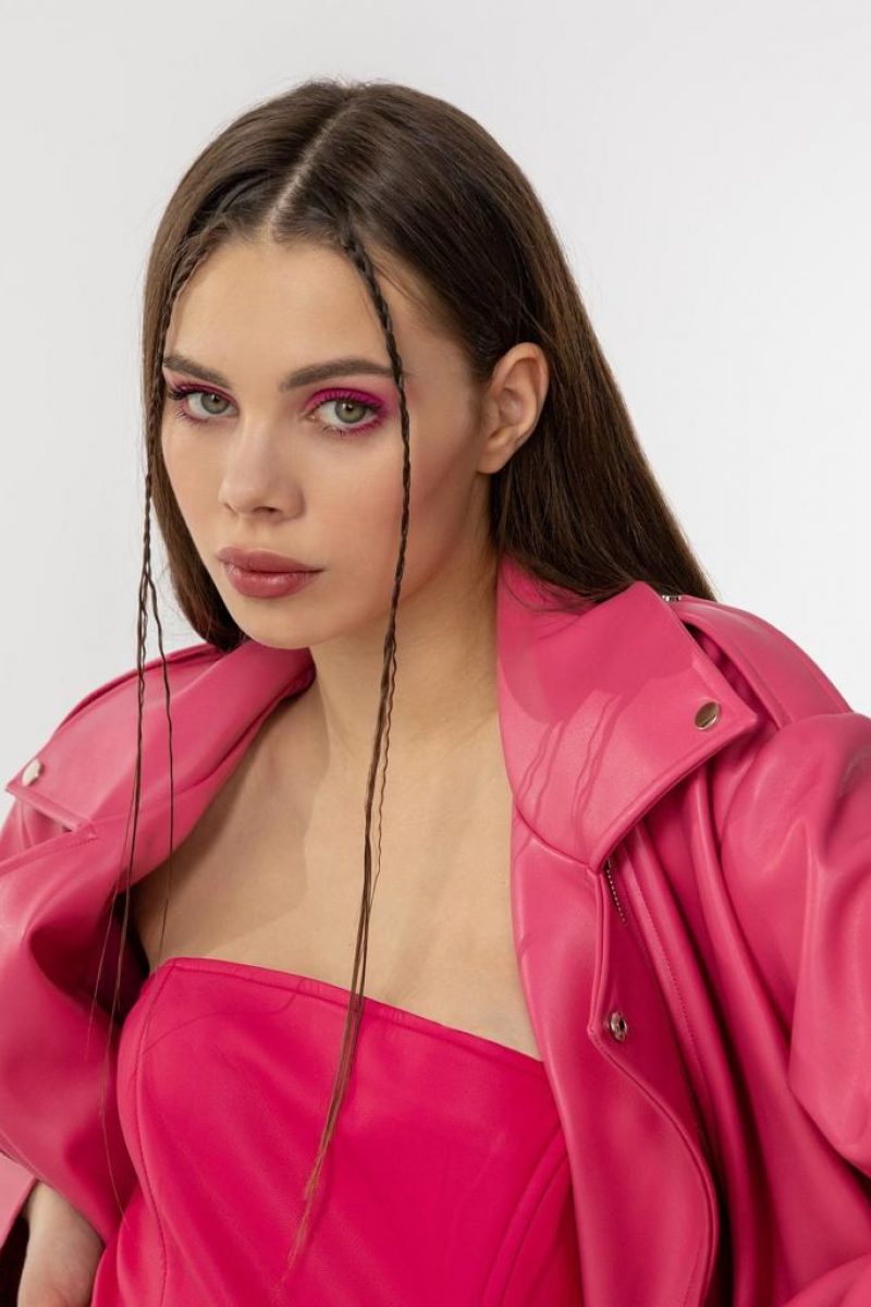 Lisa – Why Not Model İstanbul